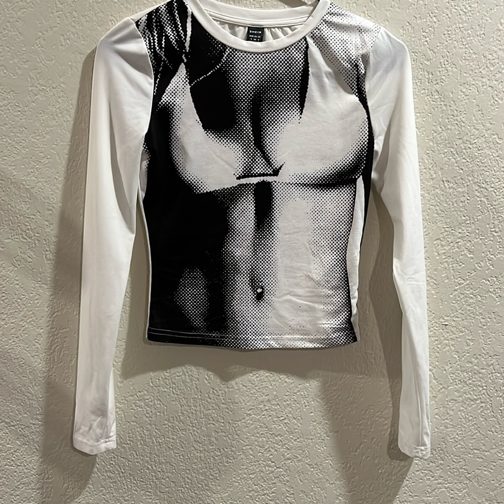 Shein Y2K Black and White Graphic Long Sleeve - Size S/4